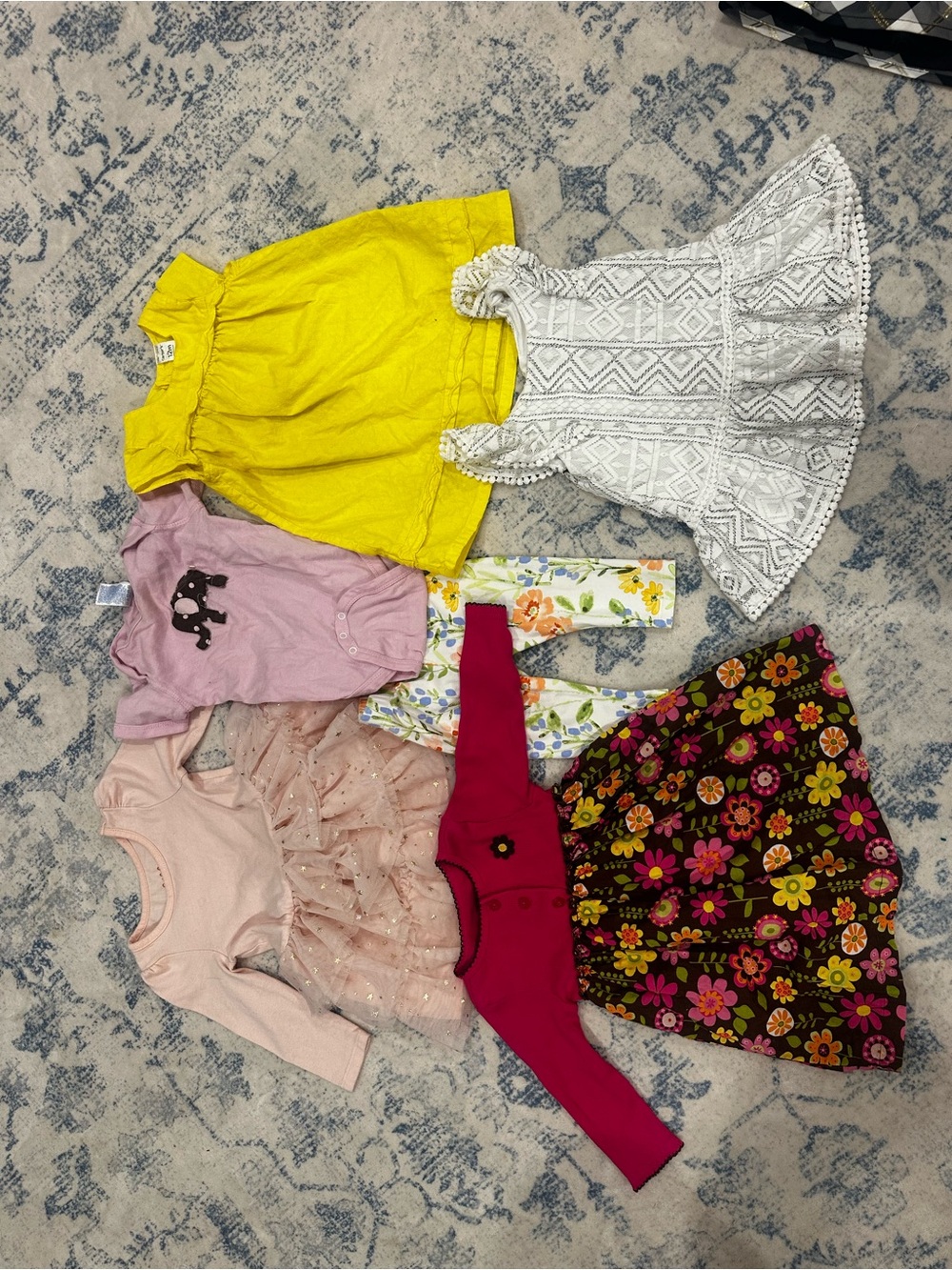 4 dresses, one outfit. Size 12 months